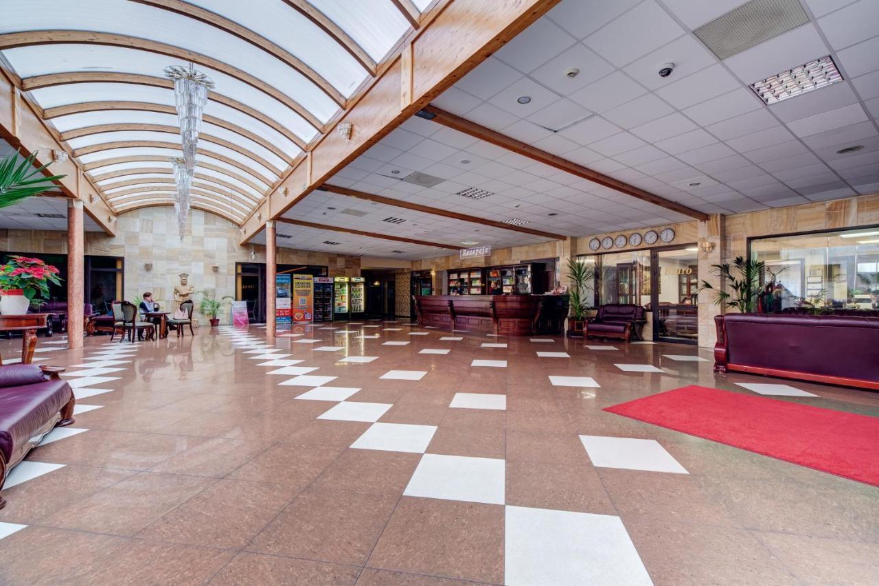 Hotel Dobosz Полице Экстерьер фото