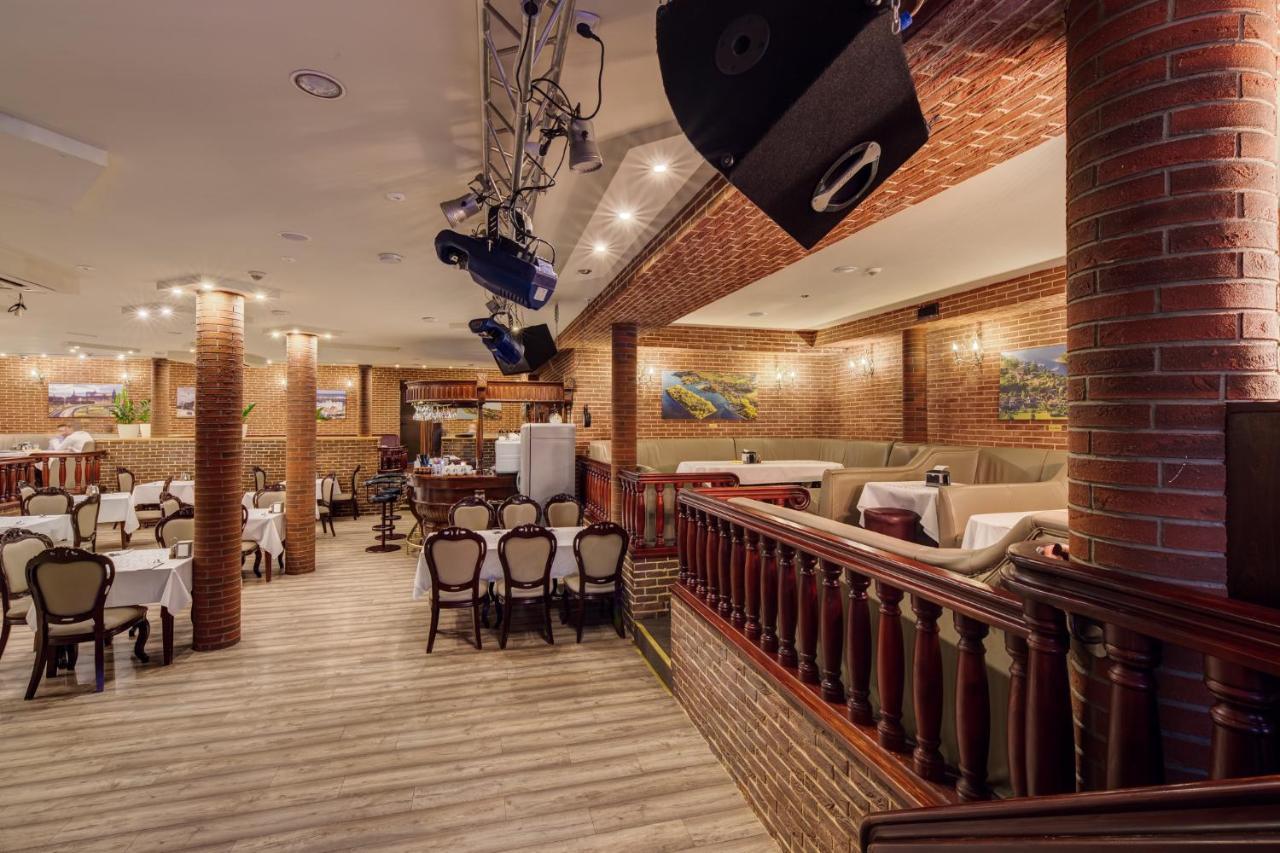 Hotel Dobosz Полице Экстерьер фото