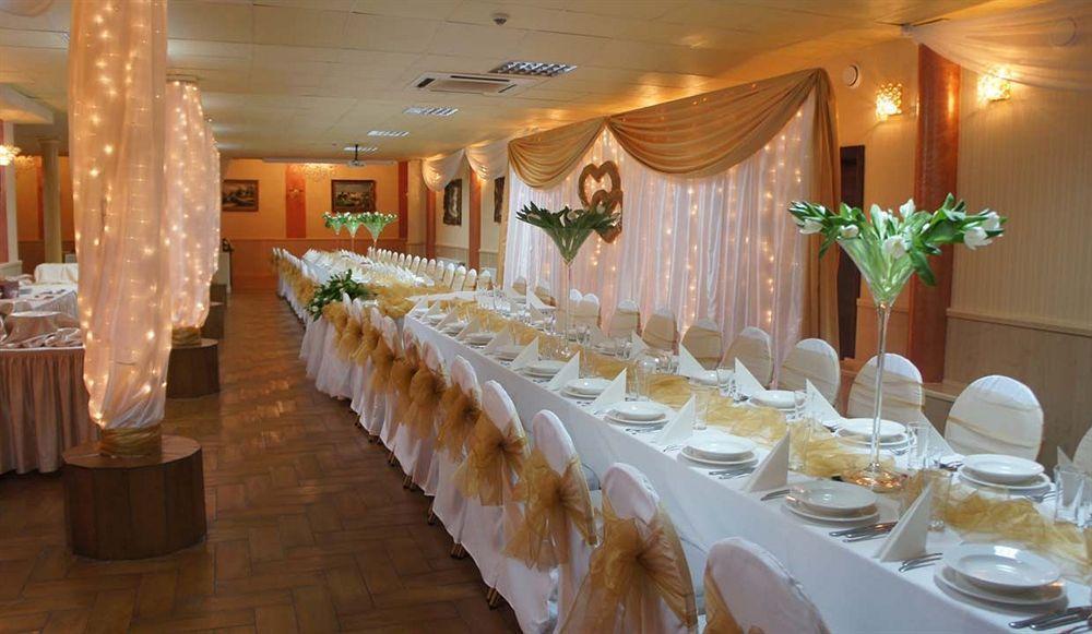 Hotel Dobosz Полице Экстерьер фото