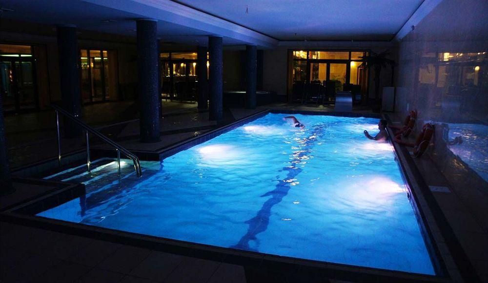 Hotel Dobosz Полице Экстерьер фото